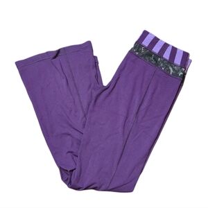 Lululemon Groove Pants Purple Size 8 Classic Wide Leg Bootcut‎ Yoga Pants